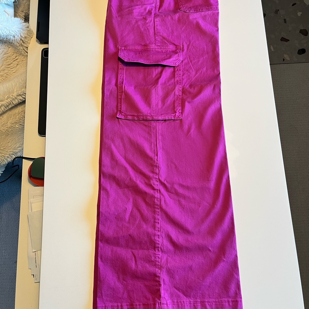Veronica Beard Fuchsia Cargo Pants